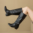 DAMEN-MITTELKNIE-KUNSTLEDERSTIEFEL – SLIP-ON MIT BLOCKABSATZ UND RUNDER ZEHENPARTIE